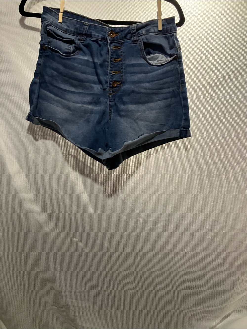 Ariya High-Waist Button-Front Denim Shorts - Blue